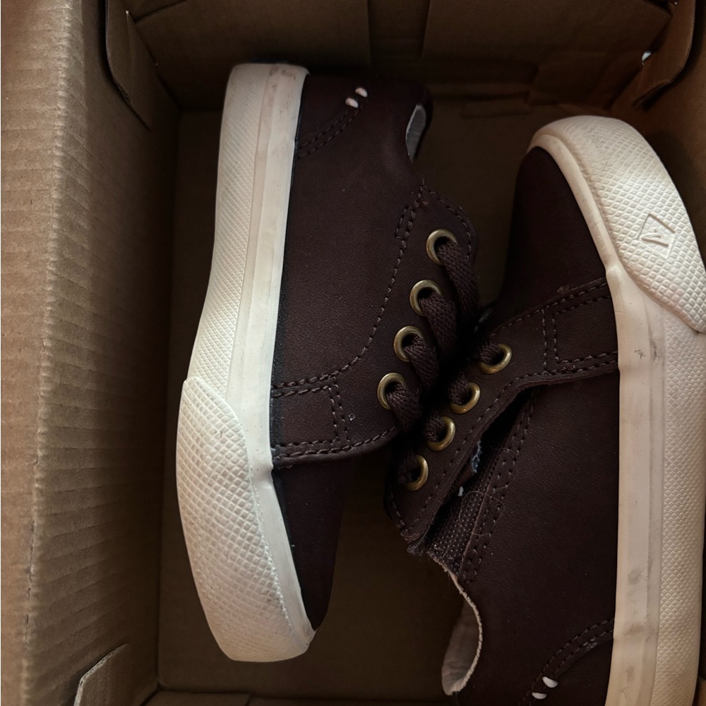 Sperry Kids Brown Canvas Sneakers